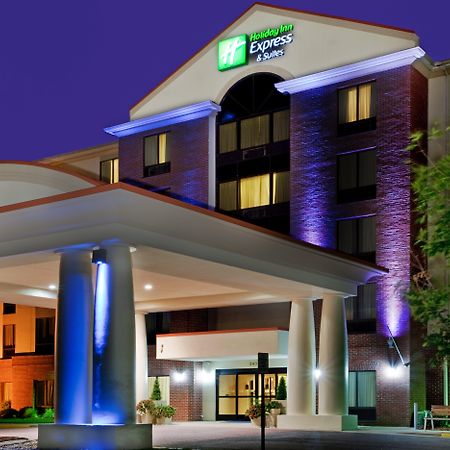 Holiday Inn Express & Suites Chesapeake By Ihg Екстер'єр фото