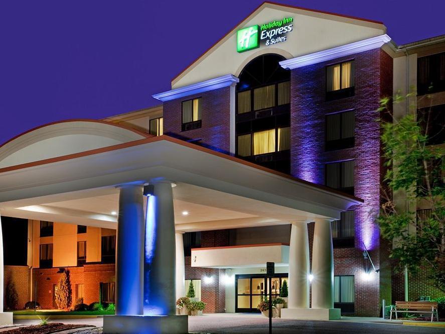 Holiday Inn Express & Suites Chesapeake By Ihg Екстер'єр фото